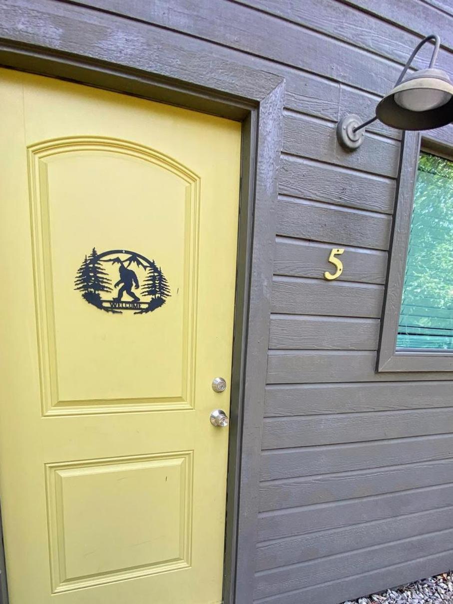 Hotel Bigfoot Hideout Winslow Pokoj fotografie