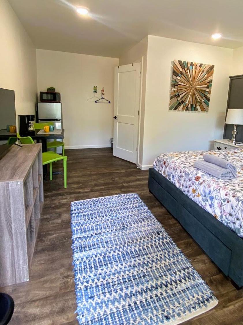Hotel Bigfoot Hideout Winslow Pokoj fotografie